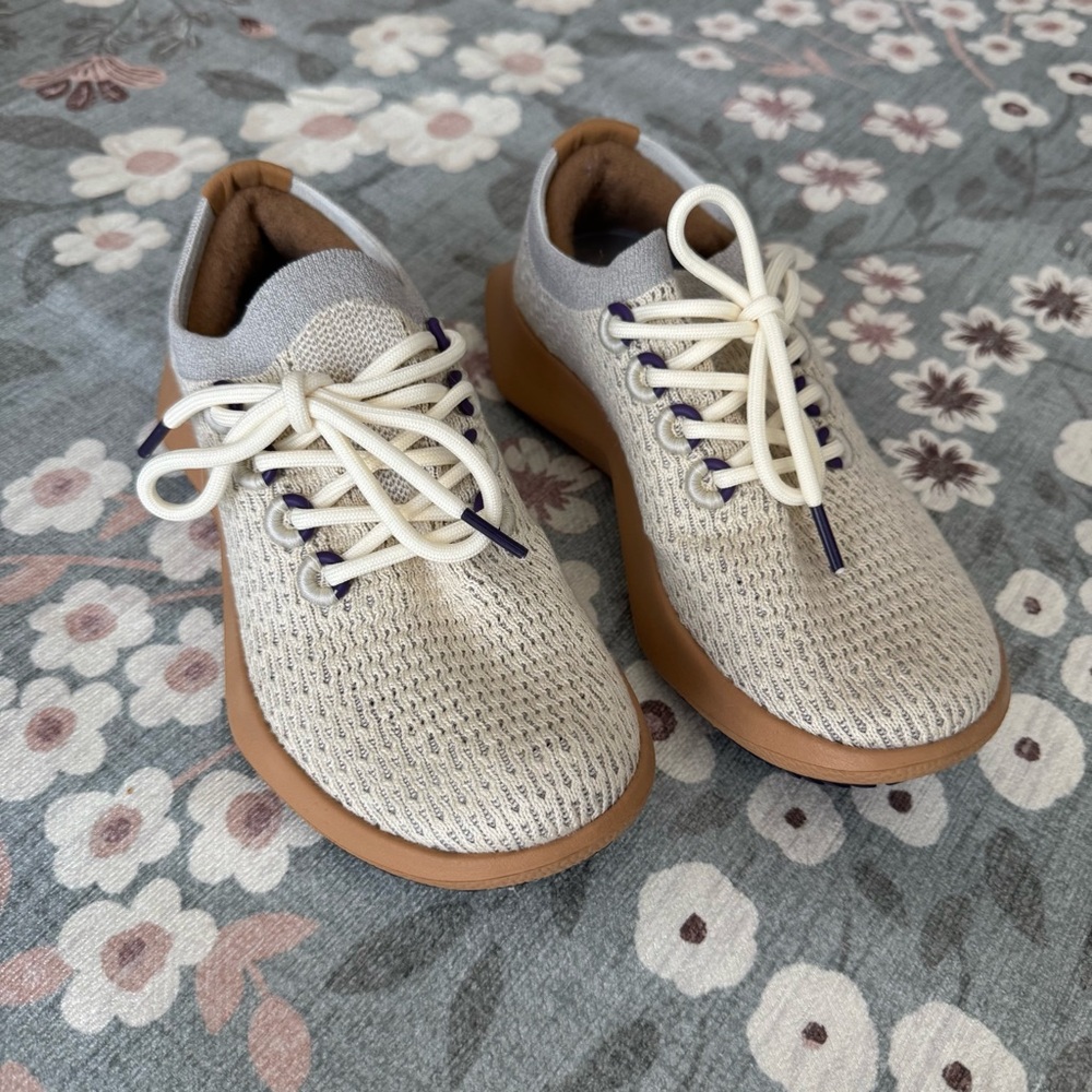 Allbirds Light Cream Knit Tree Dasher Sneakers with Goldenrod Soles
